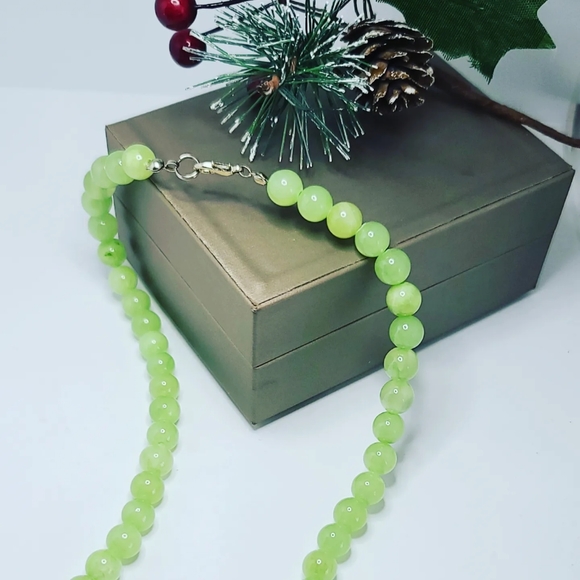 🌼 Green Onyx necklace - Picture 3 of 4